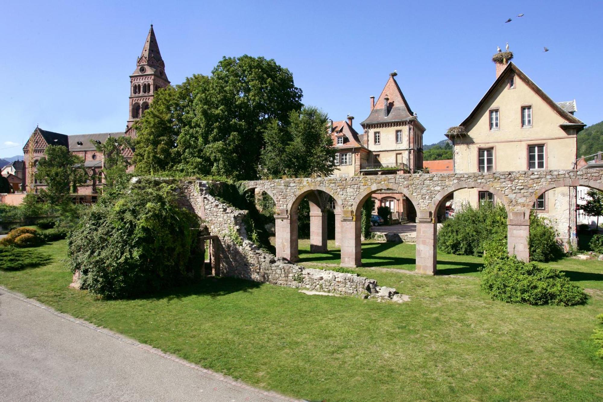 Hotel Restaurant La Cigogne Munster  Buitenkant foto